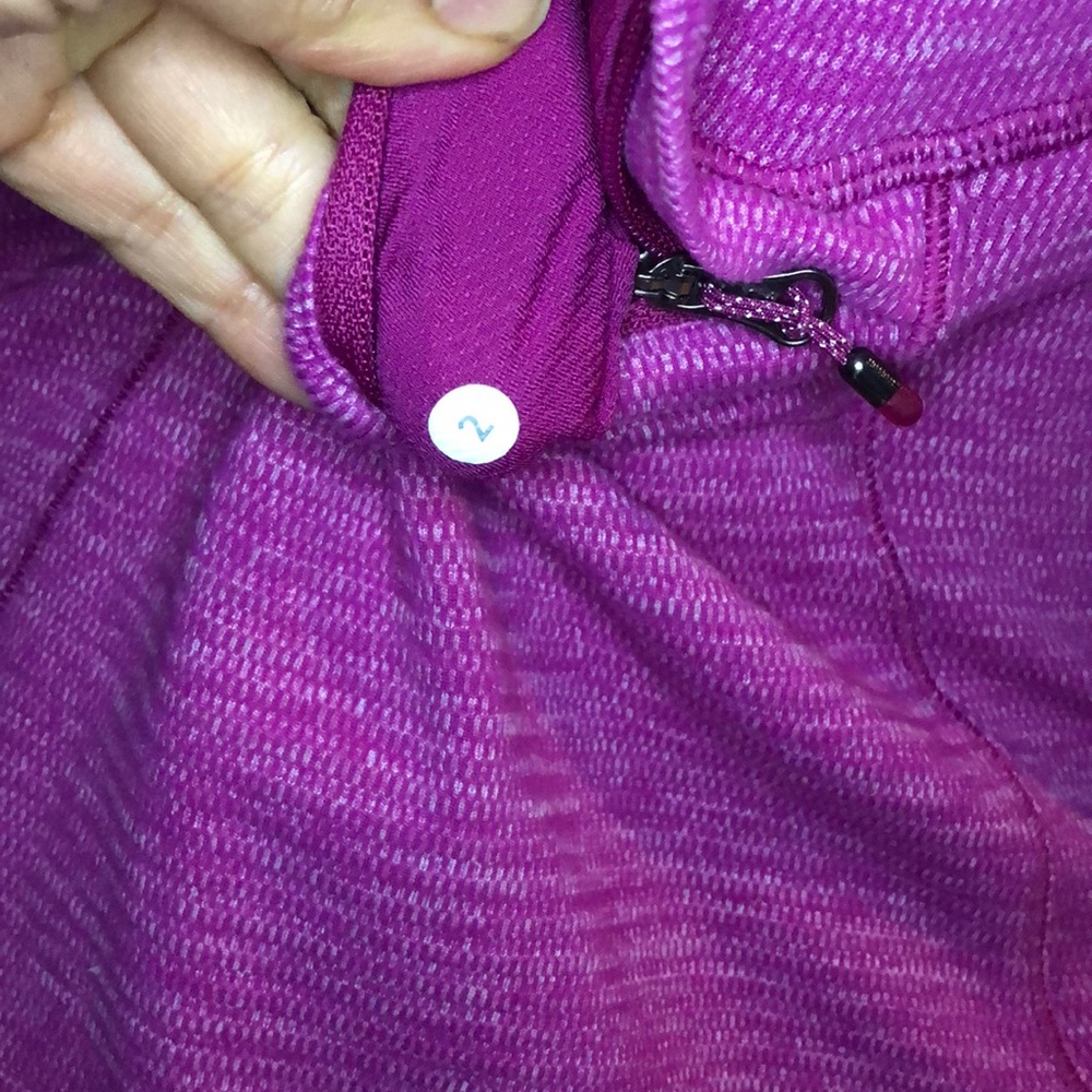 Lululemon Base Runner 1/2 Zip Sweater Shirt Top - Picture 14 of 16